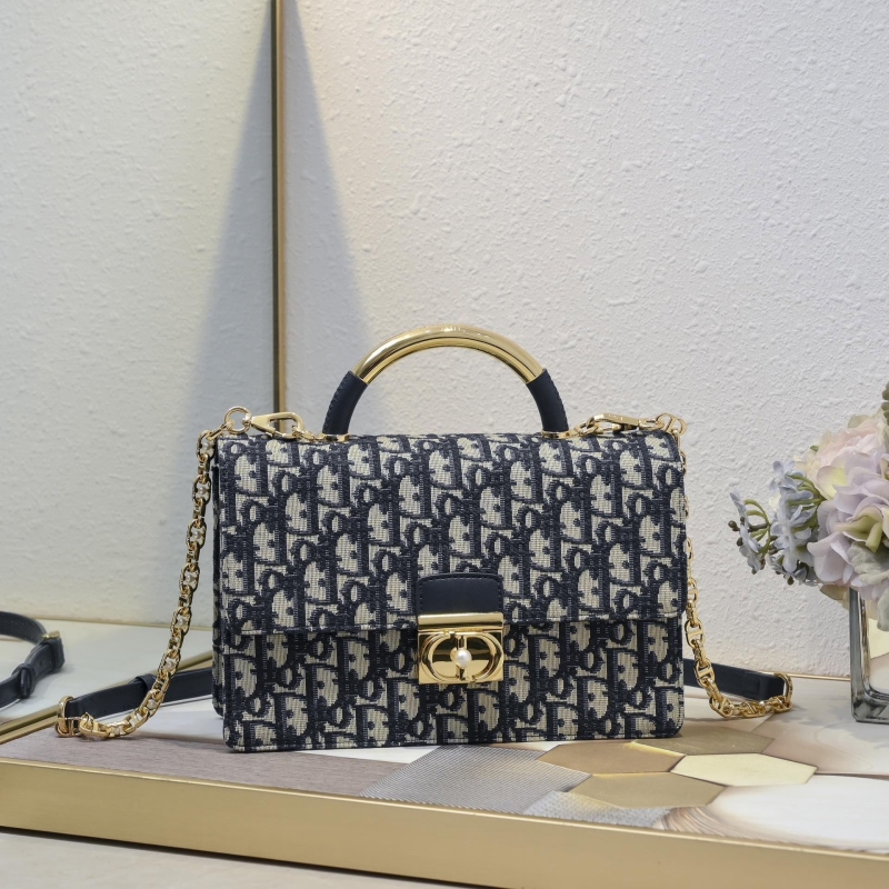 D*or top handle bags